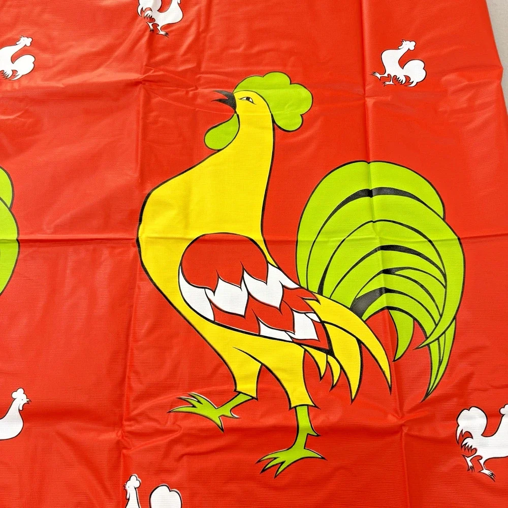 Vintage Jaunty Coq Rooster Vinyl Tablecloth 54x72 Reversible Red Green Picnic